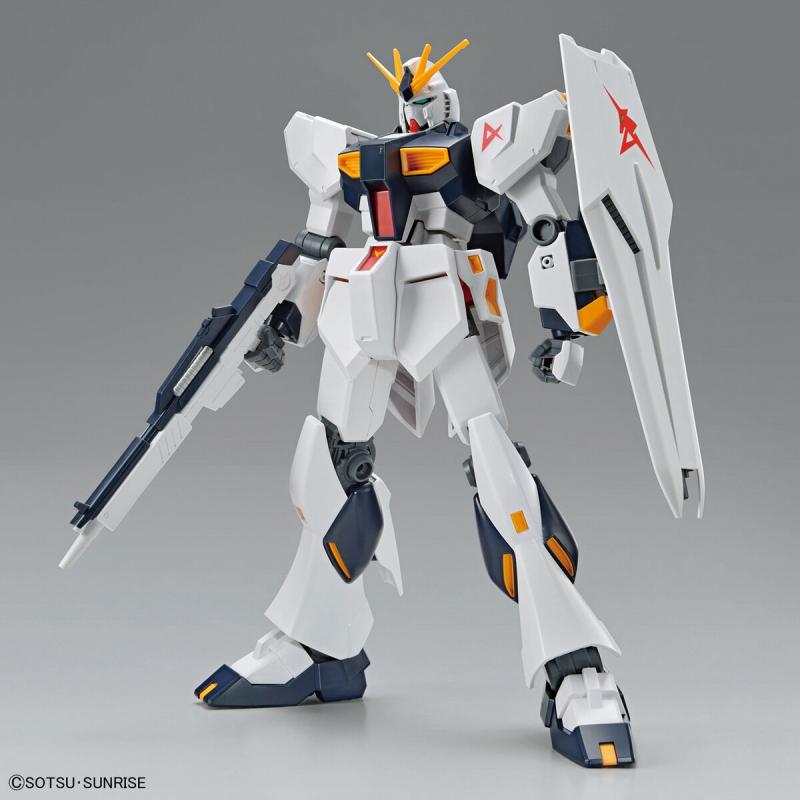 Gundam - EG - RX-93 Nu Gundam 1/144 BANDAI HOBBY - 2