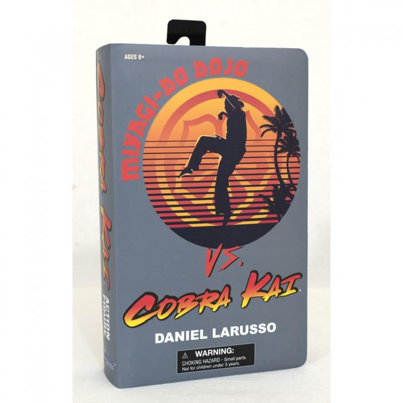 VHS Cobra Kai Daniel Larusso SDCC 2022 Exclusive DIAMOND SELECT - 1