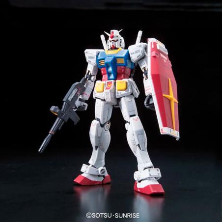 Gundam - RG - 01 - RX-78-2 Gundam 1/144 Bandai - 2