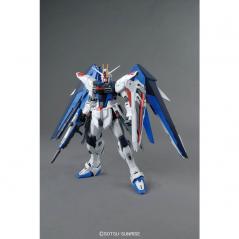 Gundam - MG - ZGMF-X10A Freedom Gundam (Ver. 2.0) 1/100 Bandai - 2