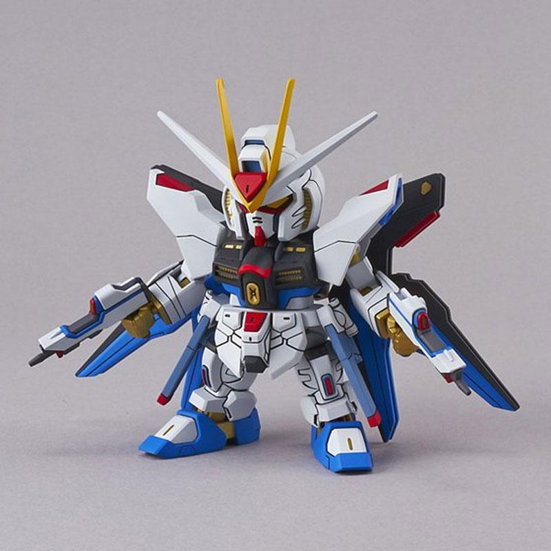Gundam - SDEX - 006 - ZGMF-X20A Strike Freedom Gundam Bandai - 2