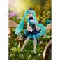 Vocaloid Princess AMP Hatsune Miku Alice Ver. (Caja Dañada)