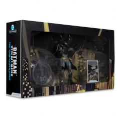 DC Multiverse Batman with Bat-Glider (The Thirteenth Hour) (Gold Label) McFarlane Toys - 9